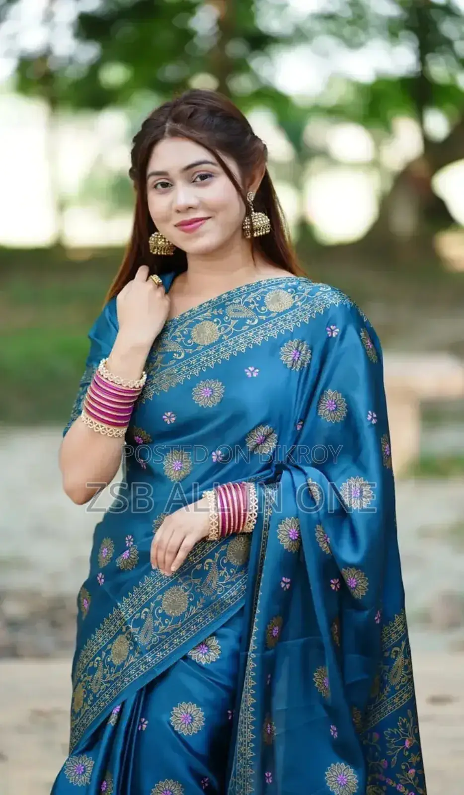 ম্যাচিং ব্লাউজ পিস। প্রিমিয়াম জাপানি সিল্ক শাড়ী। মেয়েদের জন্য