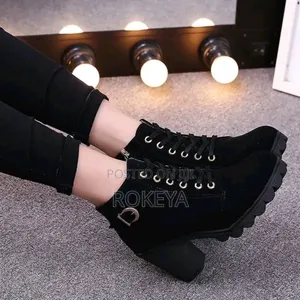 Photo - Womens Fashion Shoes
