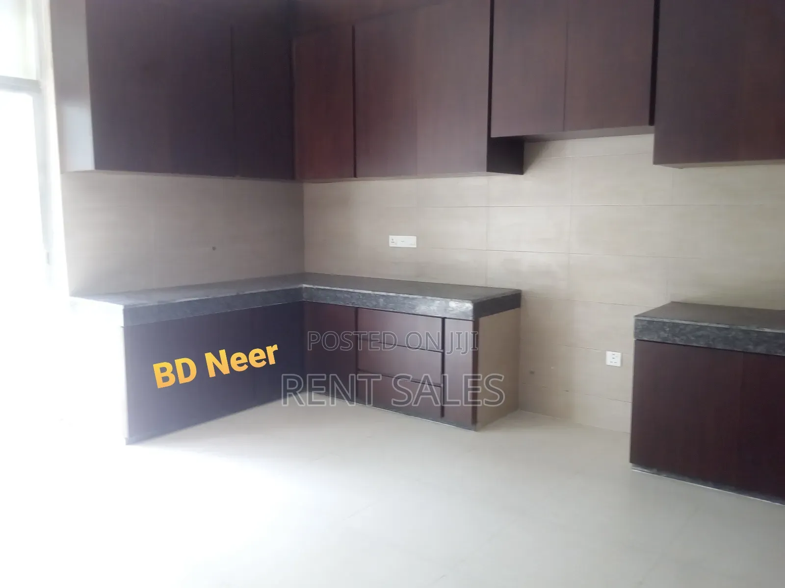4bdrm Duplex in Gulshan for rent