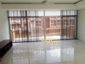 4bdrm Duplex in Gulshan for rent