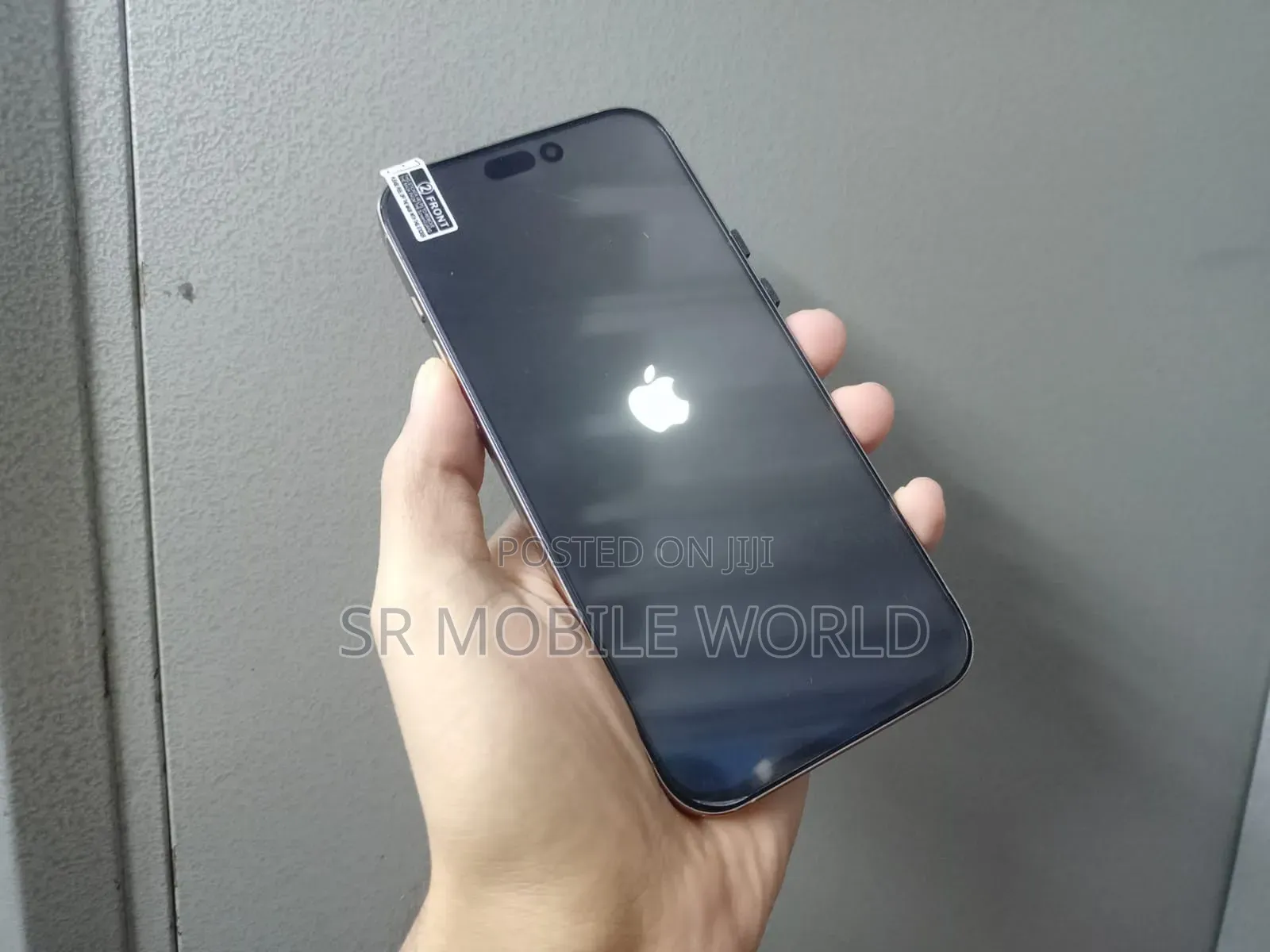 New Apple iPhone 16 Pro Max 256 GB Gold