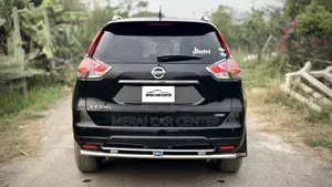 Nissan X-Trail 2.0 Petrol AWD 2014 Black