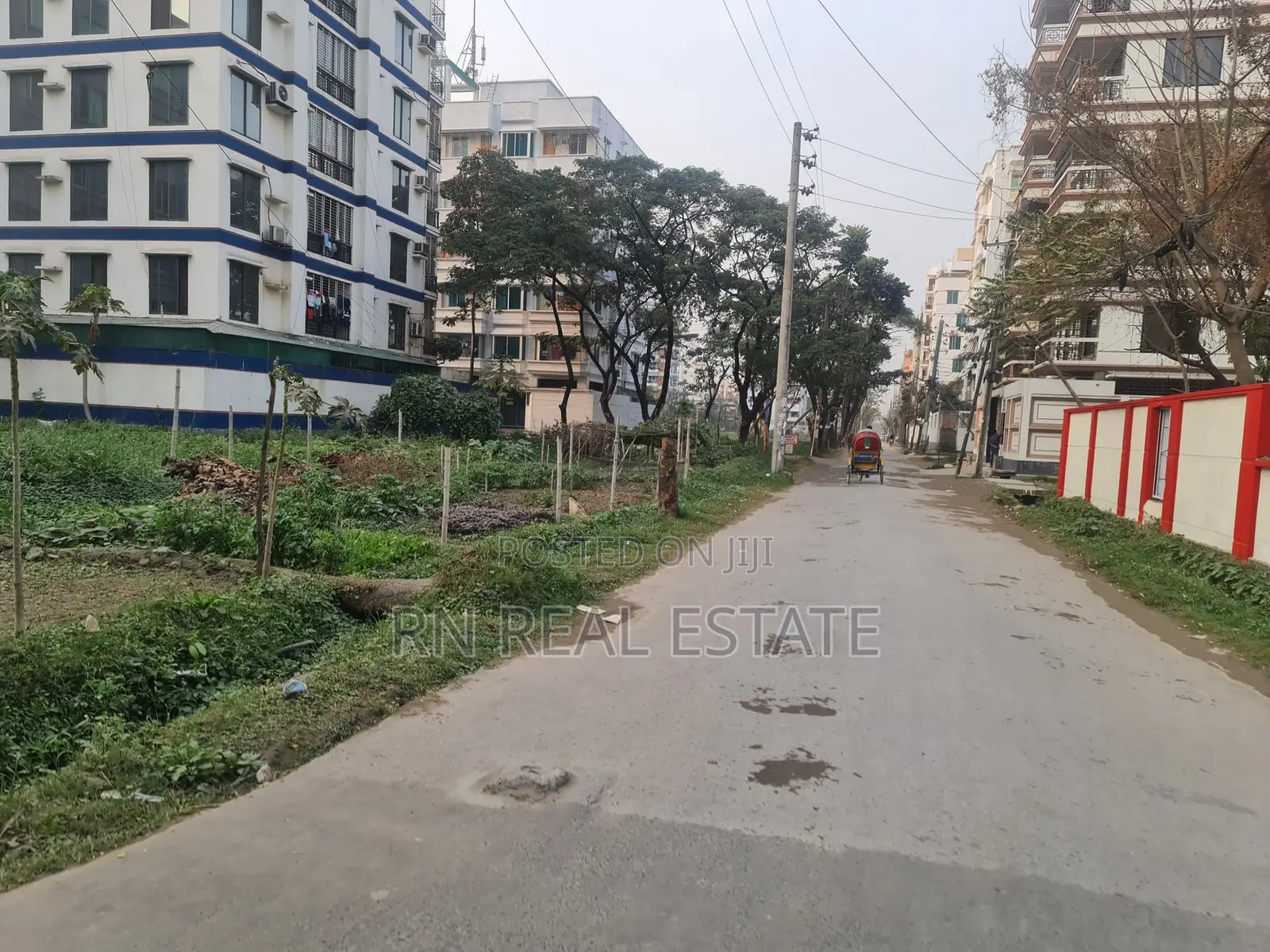 I Extension Block, 5 Katha, South Corner Face