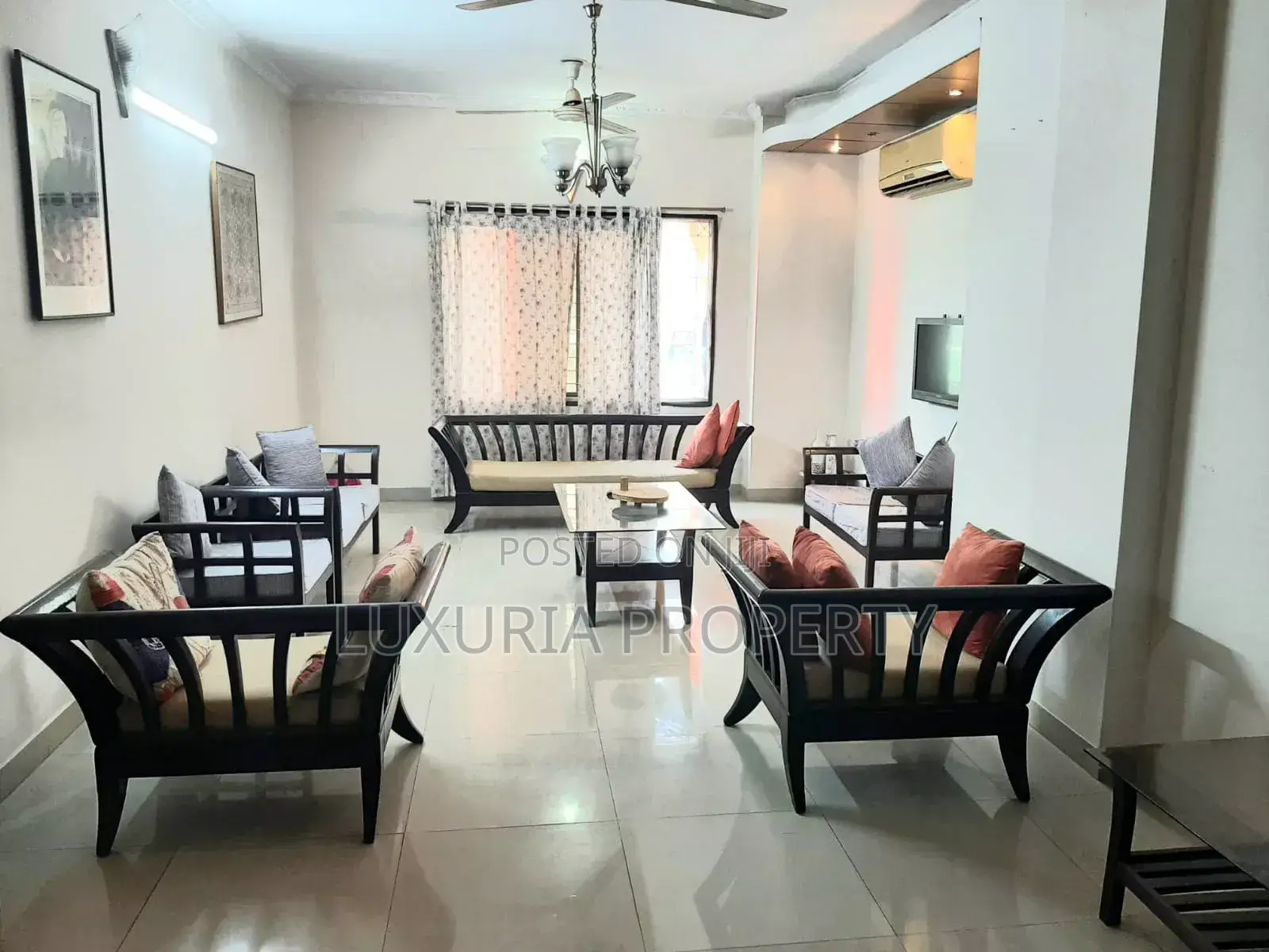 Furnished 4bdrm Apartment in Gulshan for rent