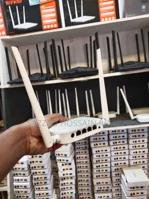 Tenda N301 300 MBPS 2 Antenna Router Used