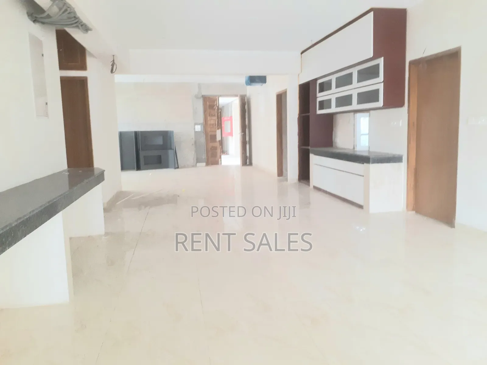 4bdrm Apartment in Gulshan for sale