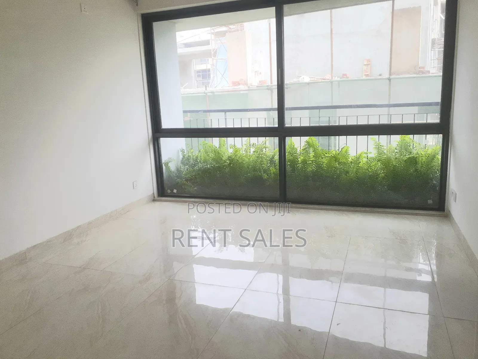 4bdrm Apartment in Gulshan for sale