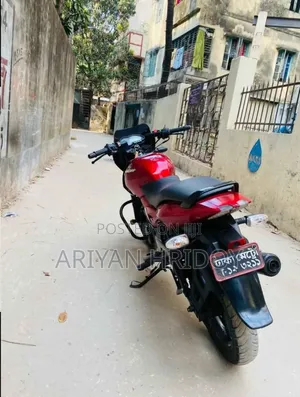 Bajaj Pulsar 150 2011 Red