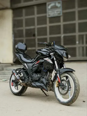 Suzuki GSX 2018 Black