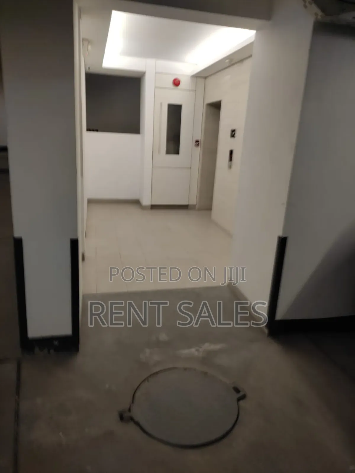 Furnished 4bdrm Apartment in Baridhara for sale