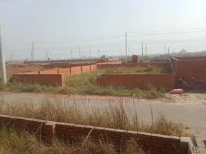 Photo - P-Extension Block, 5 Katha, South Face, , Bashundhara R/A