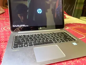 Laptop HP EliteBook 1040 G3 8GB Intel Core I5 SSD 256GB