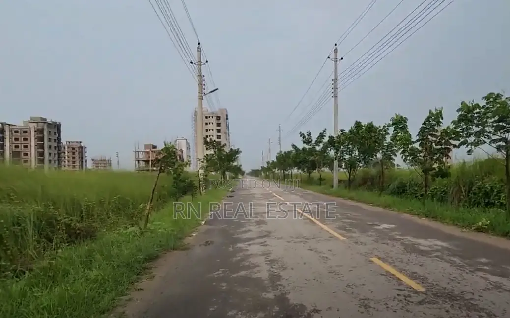 N Block, 3 Katha, South- Face, Plot Sale, Bashundhara R/A