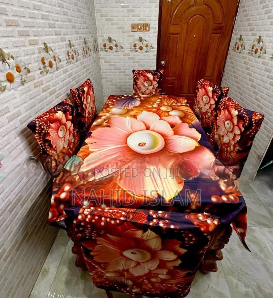 China Premium 3d Print Table Cloth Set