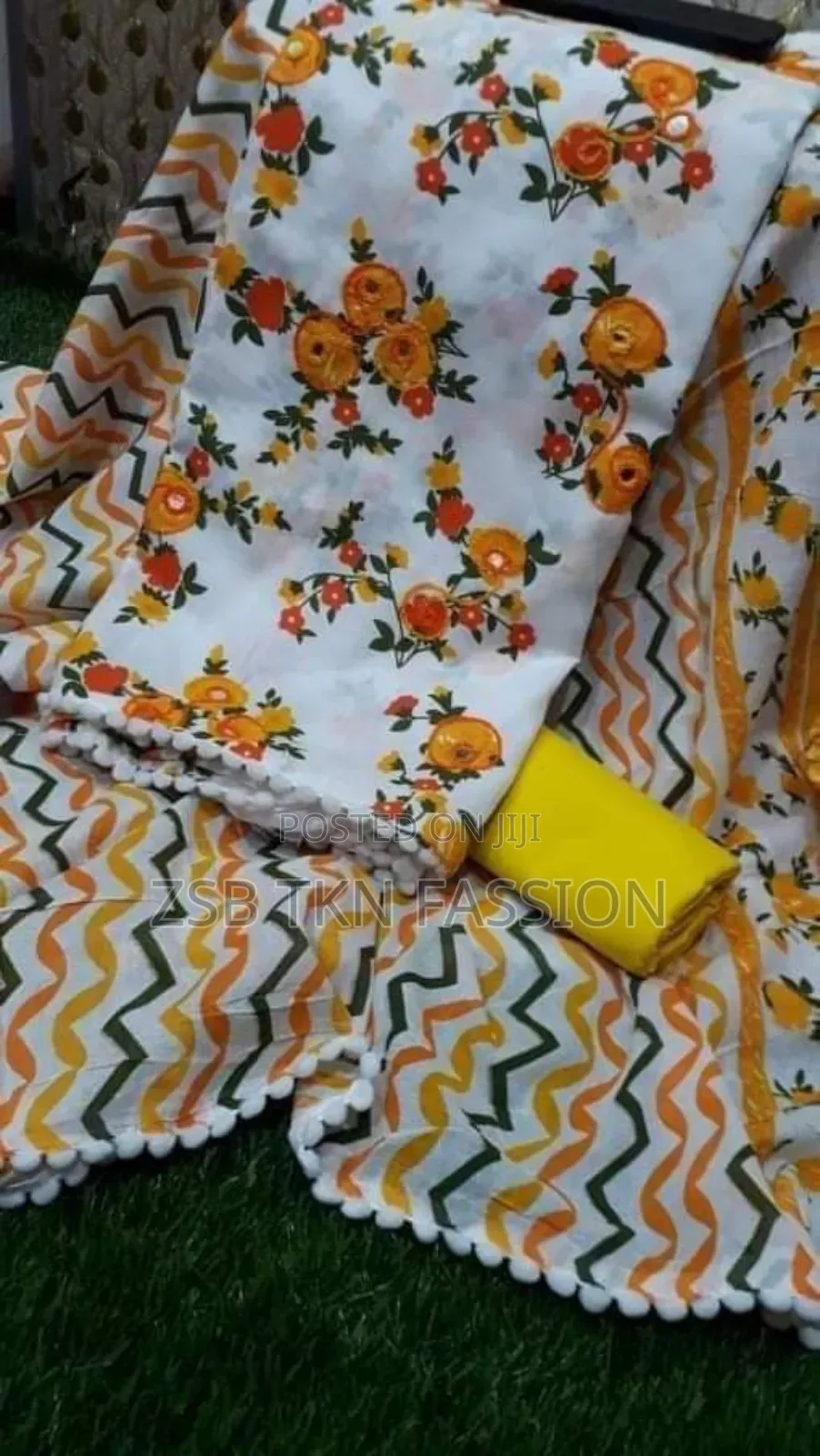 Aari Work Cotton Three-Pis.