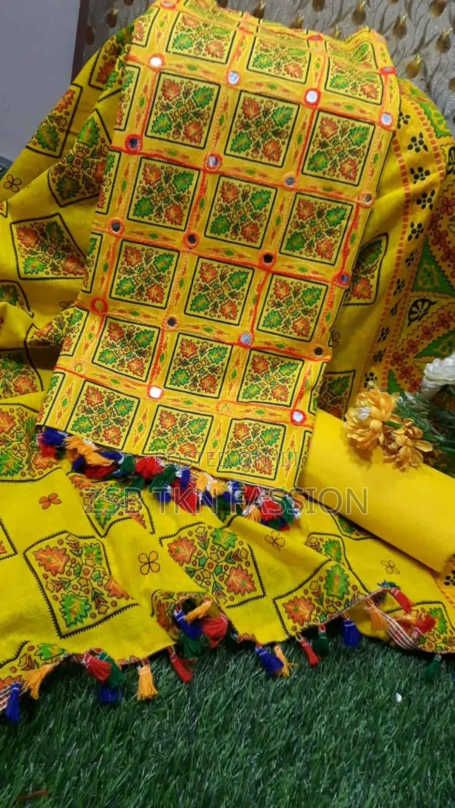 Color Aari Work
Cotton Three Back New Update Collection