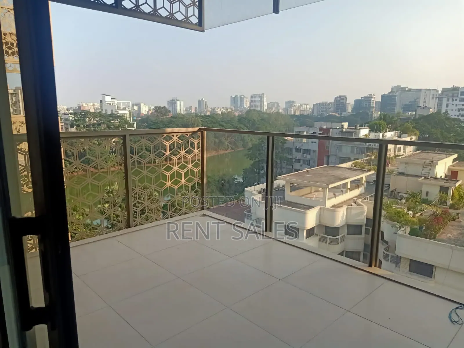 4bdrm Apartment in Gulshan for rent