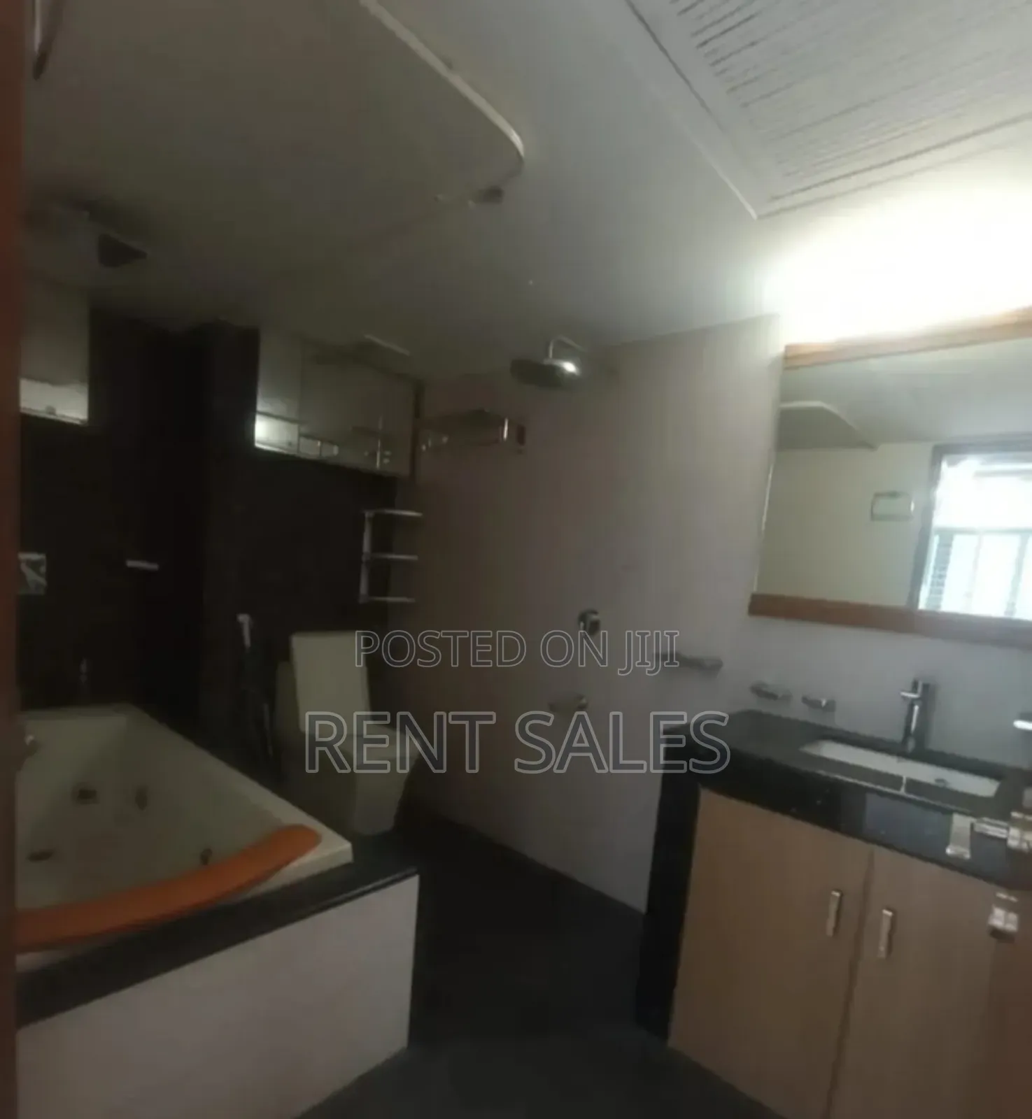 5bdrm Duplex in Gulshan for rent