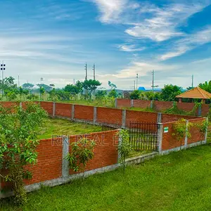 Photo - N Block, 4+4=8 Katha, South Face, Plot Sale, Bashundhara R/A