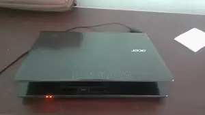 Laptop Acer TravelMate TM TMP246M 4GB Intel Core I7 HDD 1T