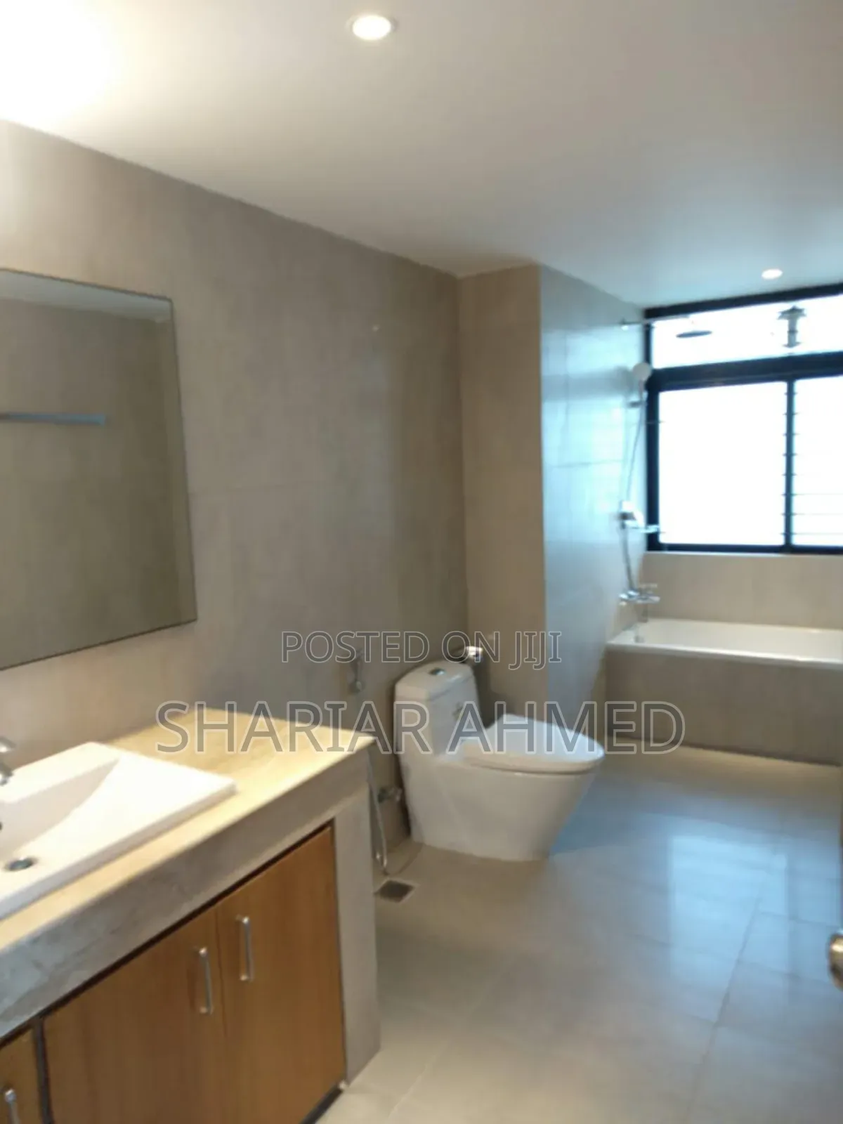 4bdrm Apartment in Gulshan Dhaka for rent