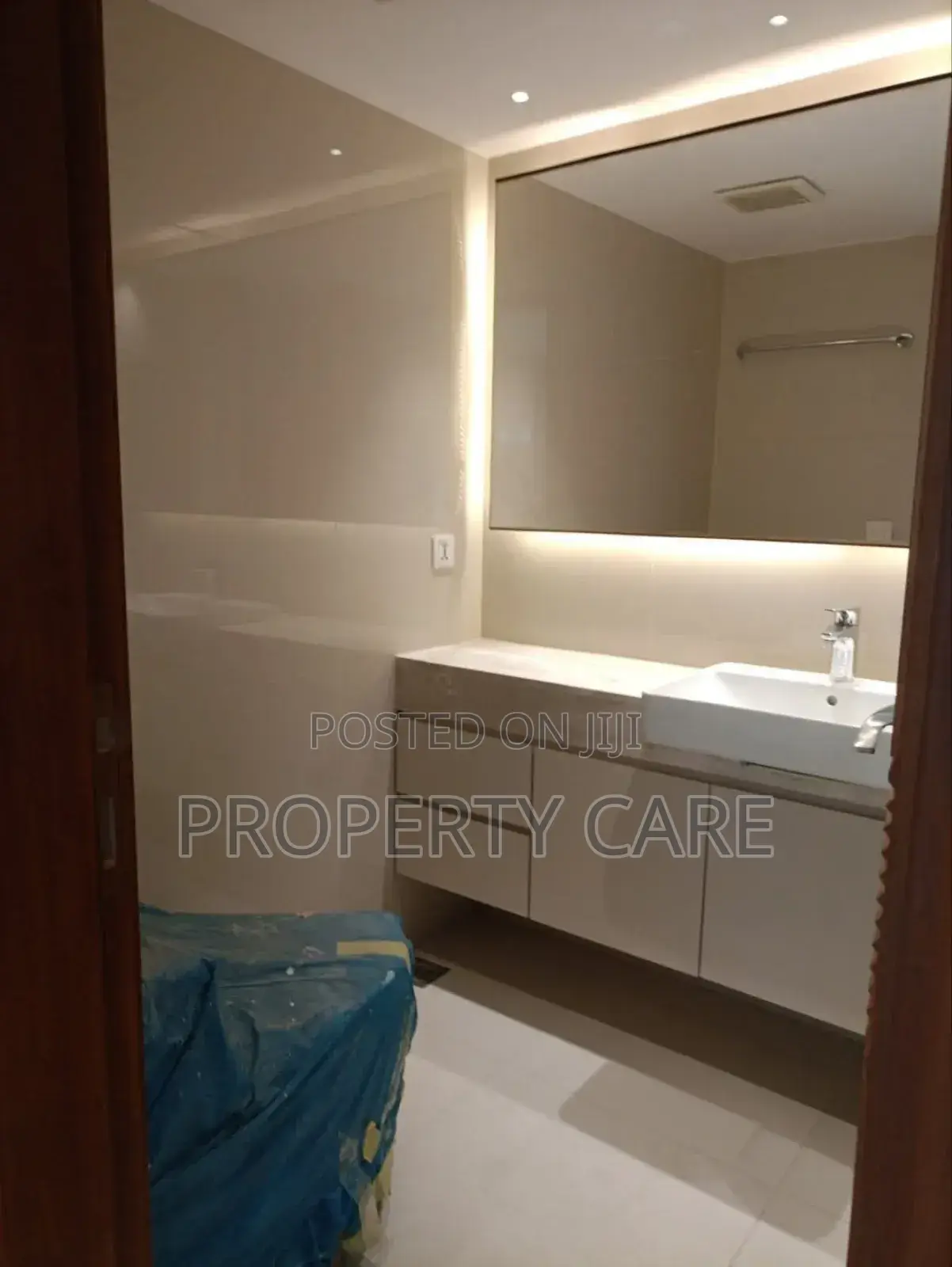4bdrm Apartment in Dhaka, Gulshan for rent