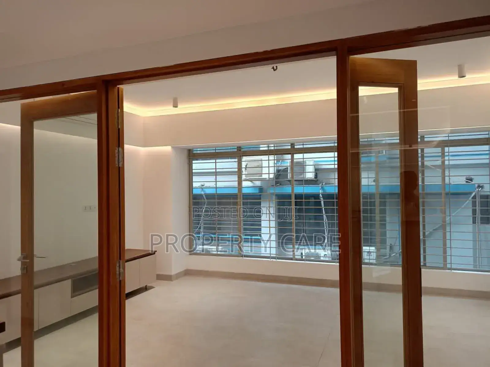 4bdrm Apartment in Dhaka, Gulshan for rent