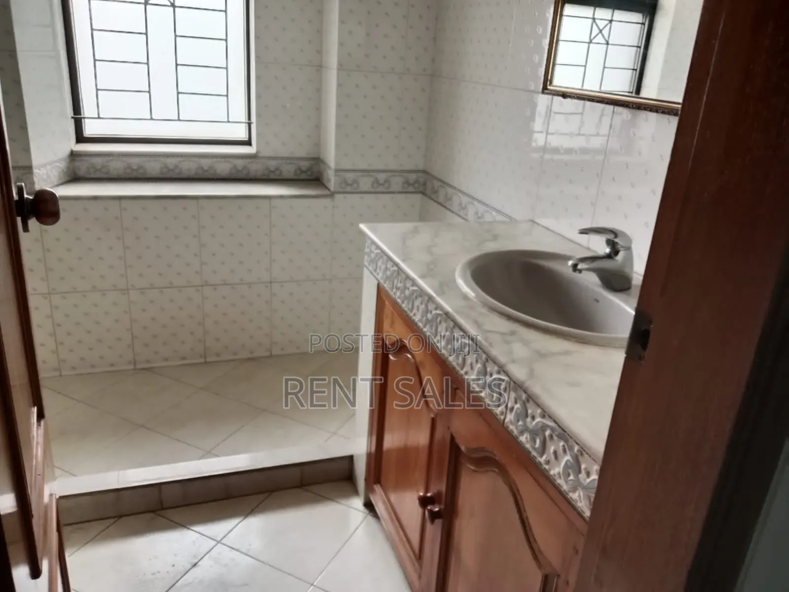 Furnished 3bdrm Apartment in Gulshan for rent