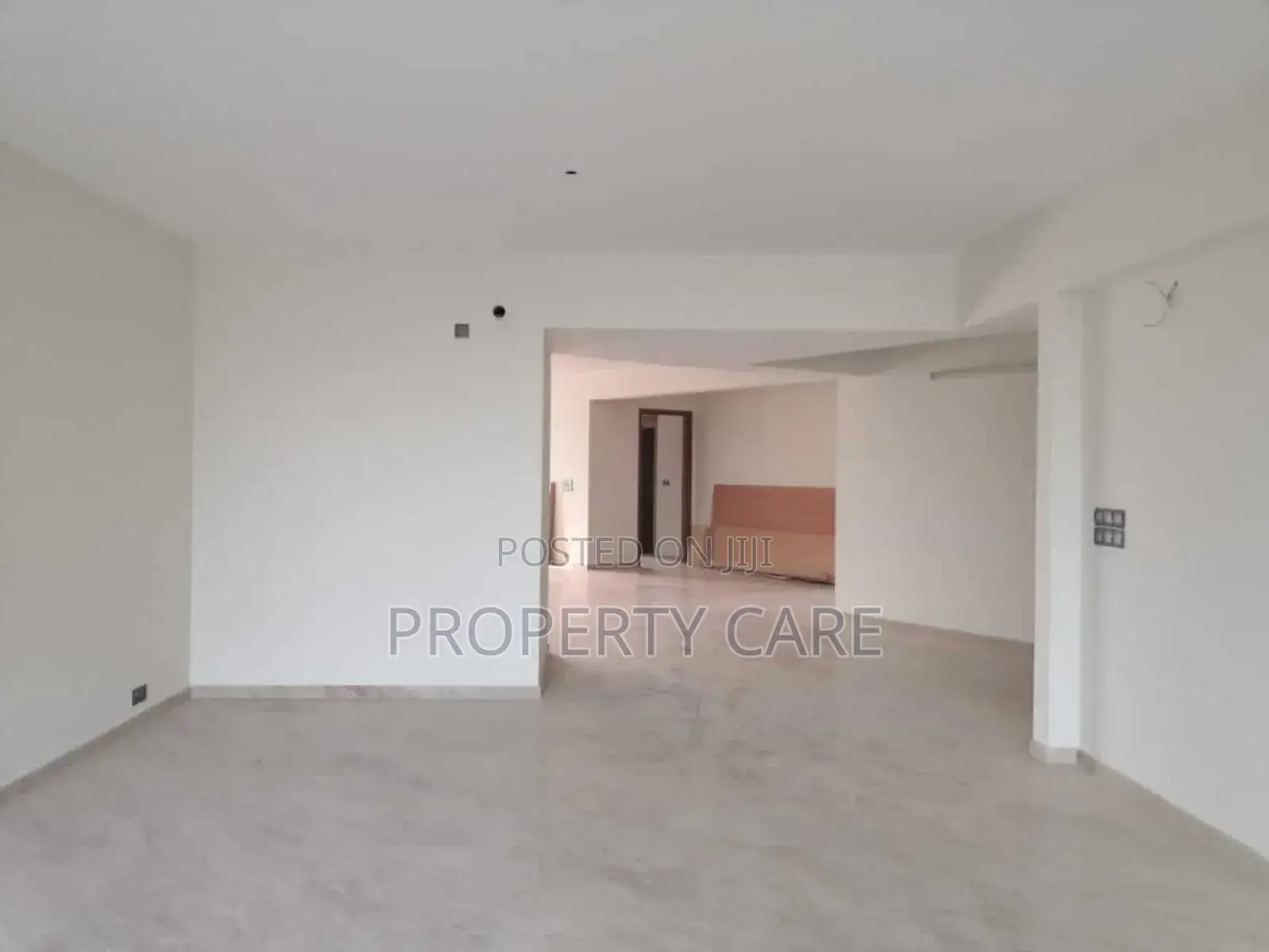 4bdrm Apartment in Dhaka, Gulshan for sale