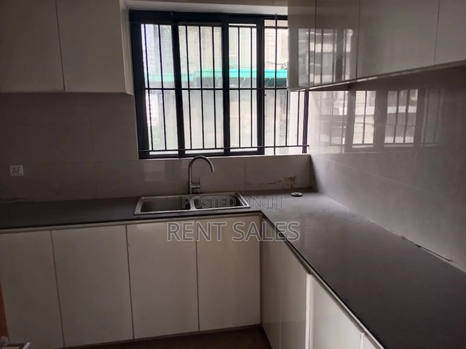 4bdrm Apartment in Gulshan for rent