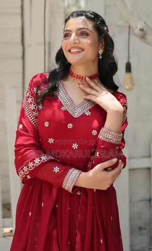 Photo - Three Piece Party Gown