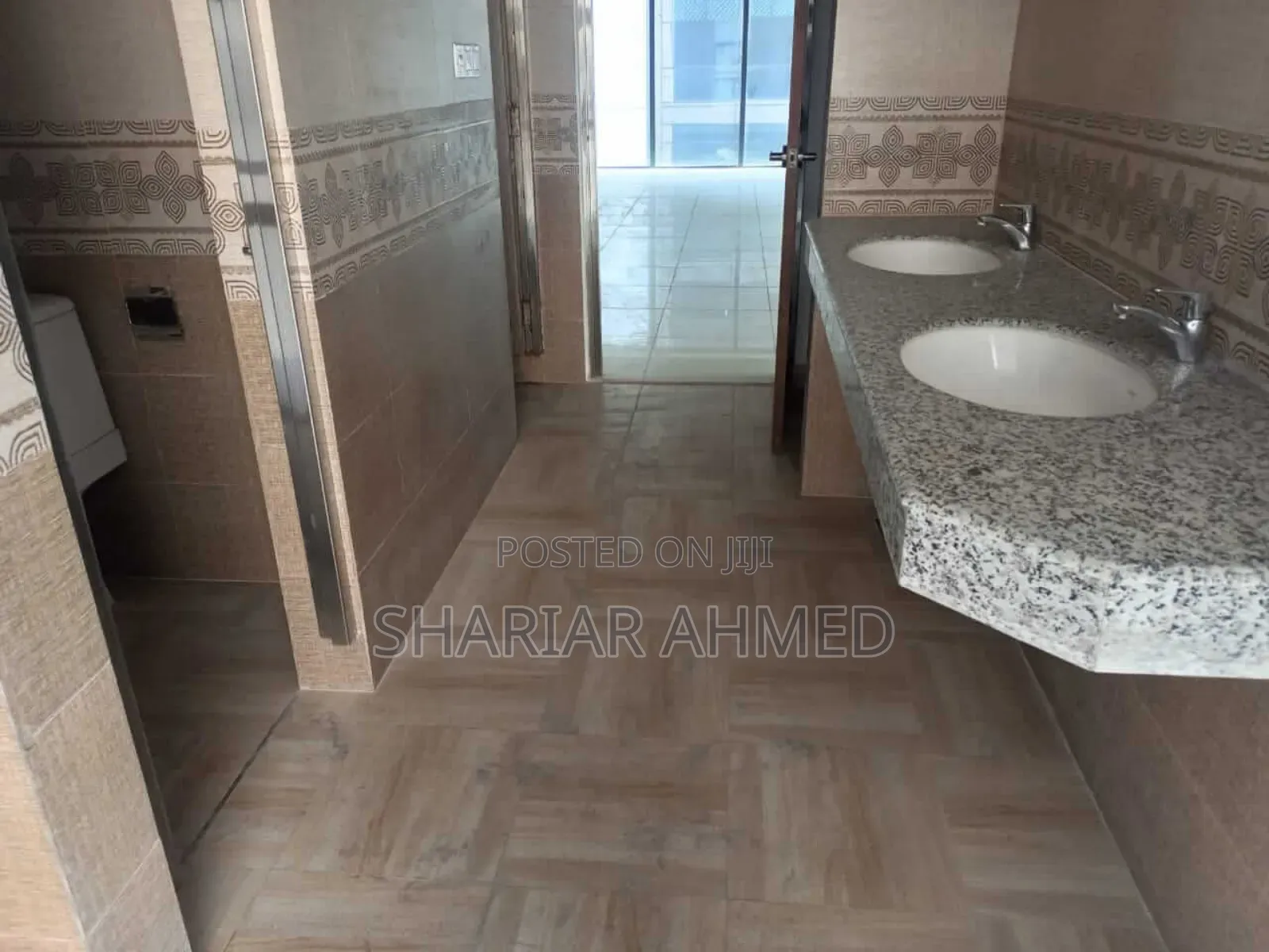 Commercial Floor for Rent