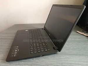 Laptop Acer Aspire 3 8GB Intel Core I5 HDD+SSD 1T