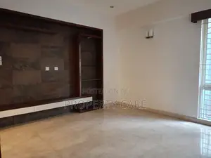 4bdrm Apartment in Dhaka, Gulshan for rent
