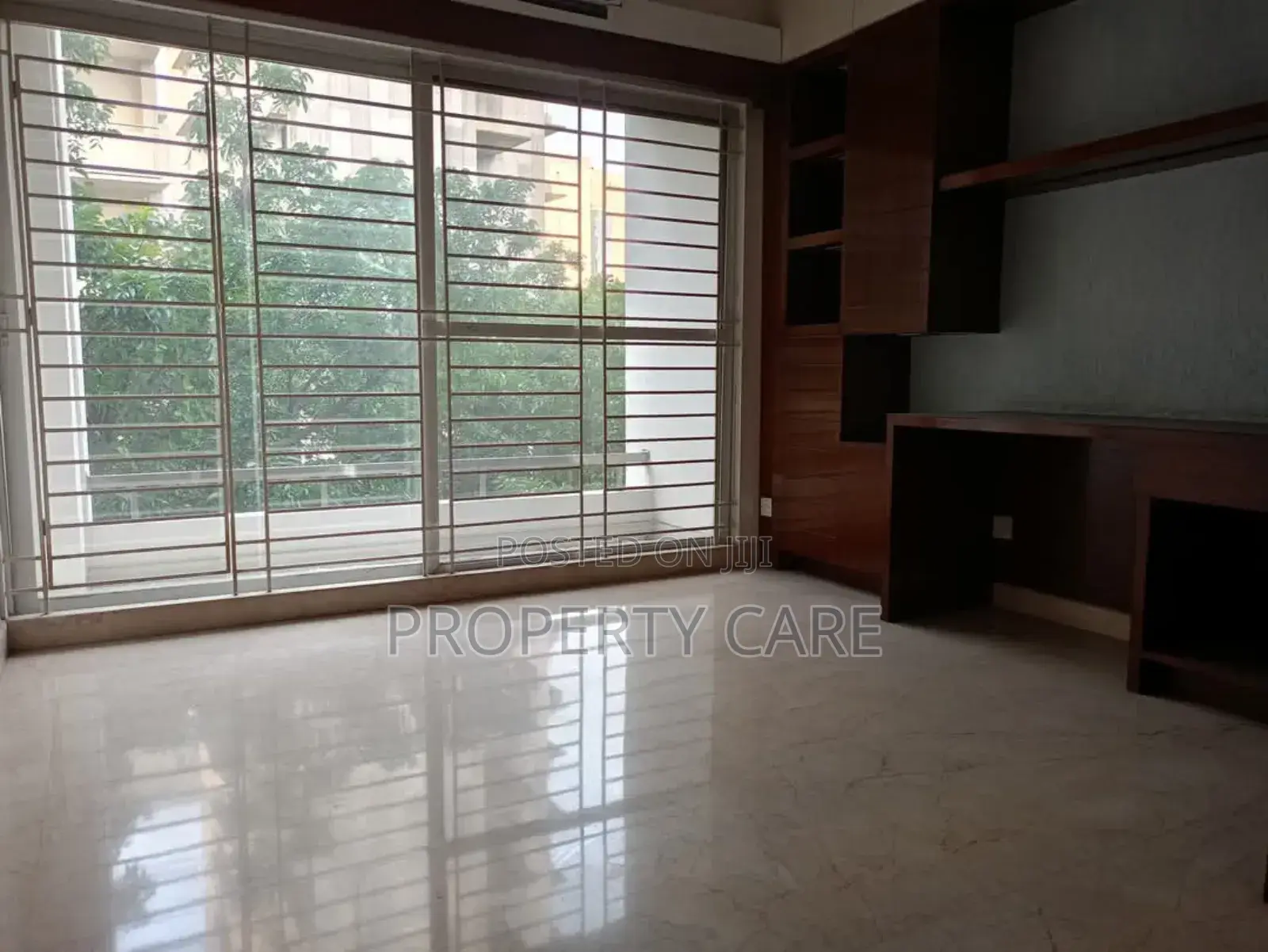 4bdrm Apartment in Dhaka, Gulshan for rent