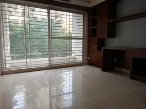 4bdrm Apartment in Dhaka, Gulshan for rent