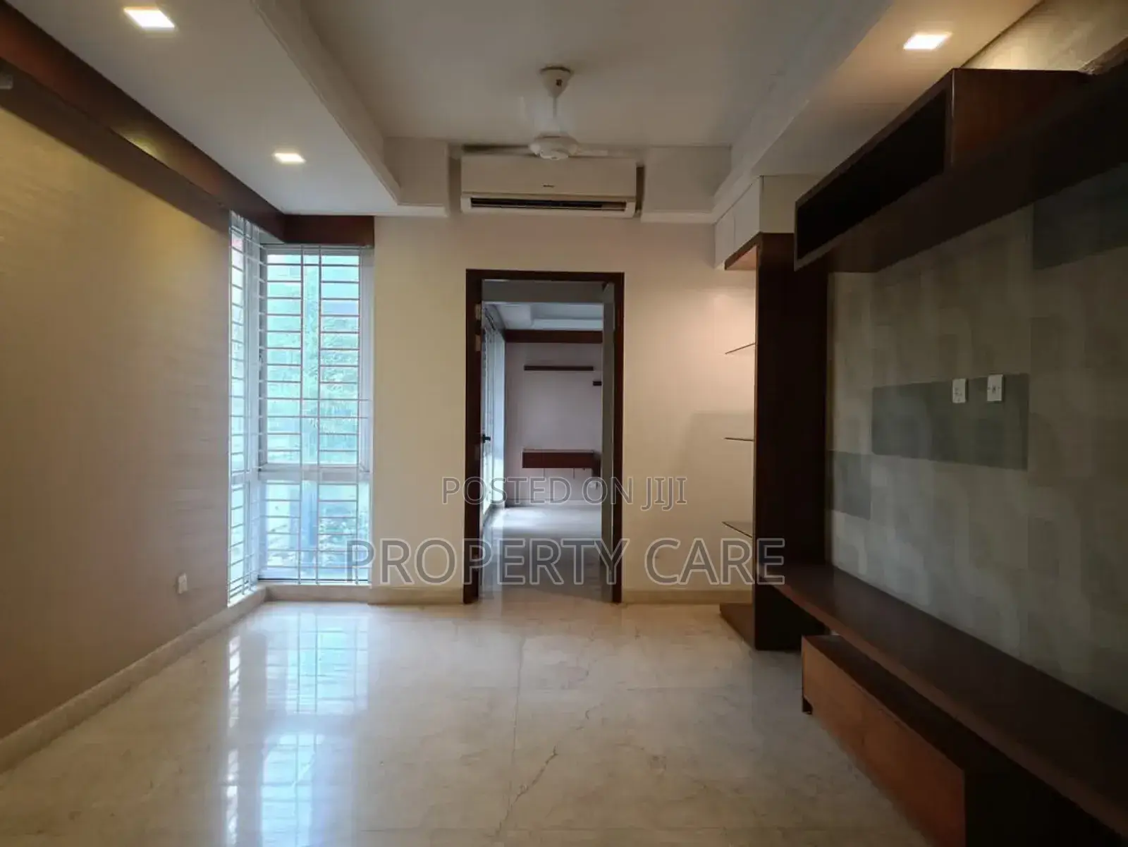 4bdrm Apartment in Dhaka, Gulshan for rent