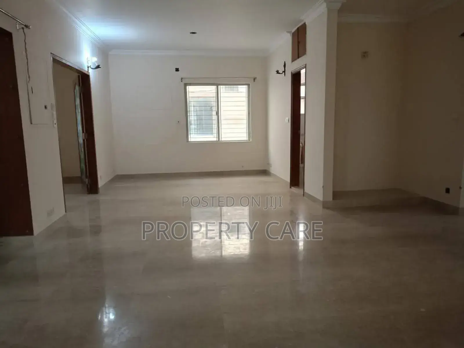 4bdrm Apartment in Dhaka, Gulshan for rent