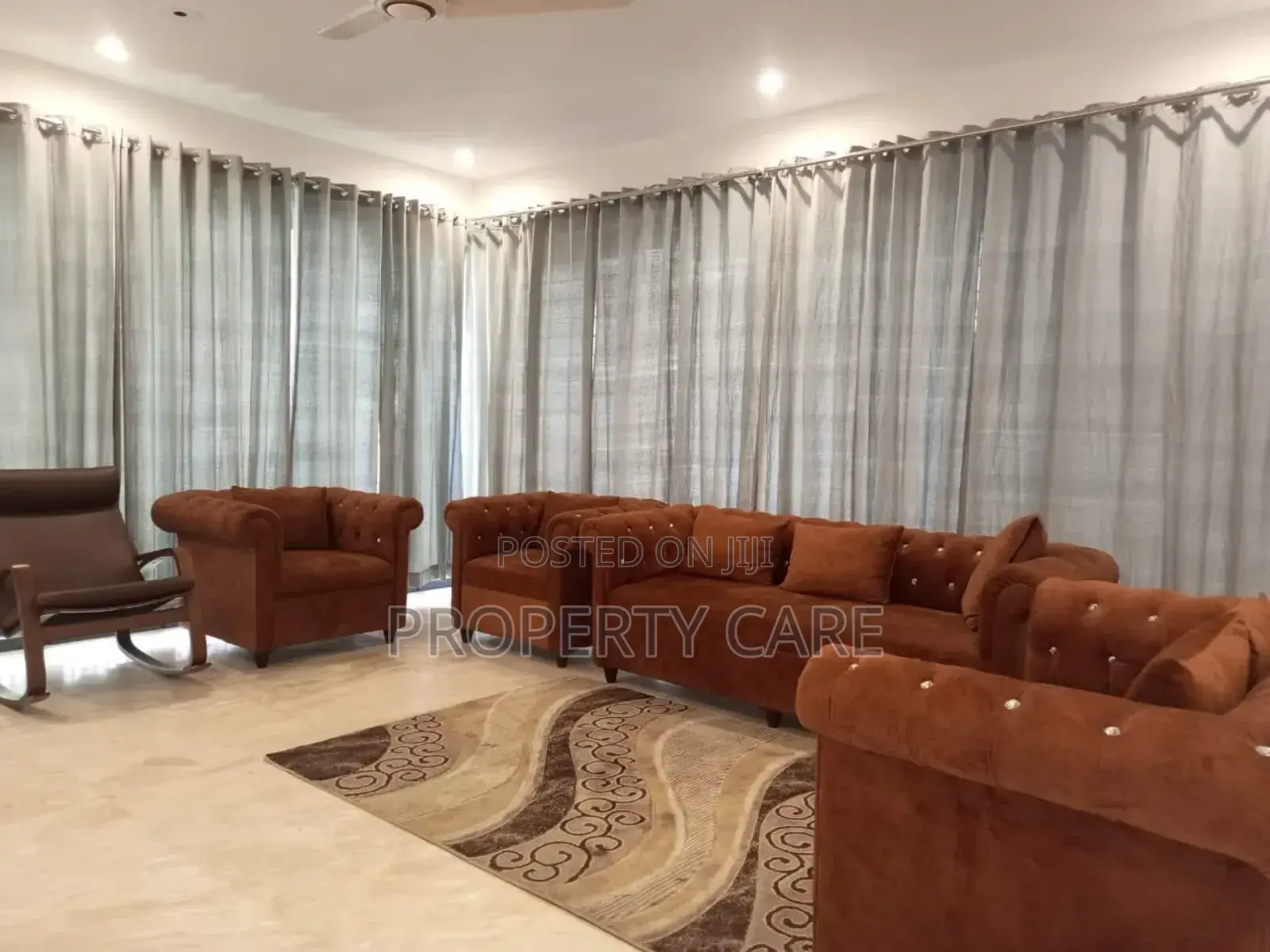 Furnished 4bdrm Apartment in Dhaka, Gulshan for rent