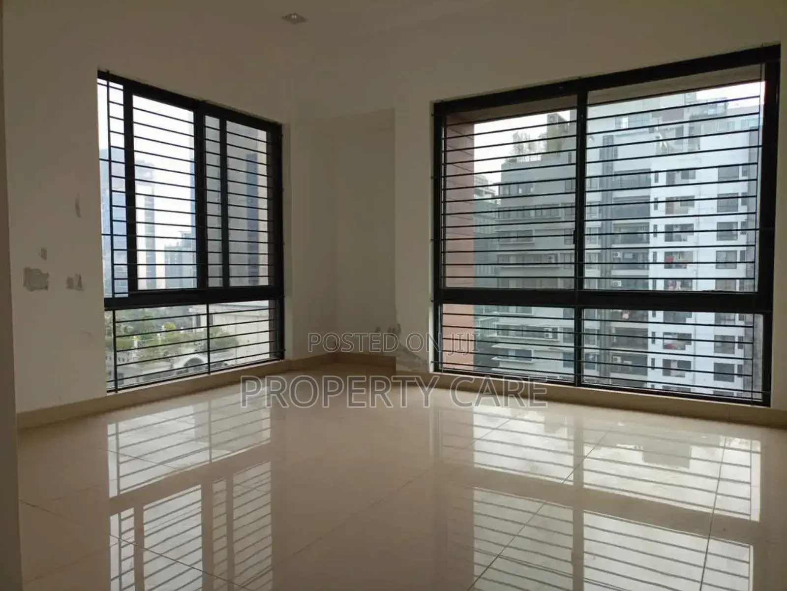 4bdrm Apartment in Dhaka, Gulshan for rent