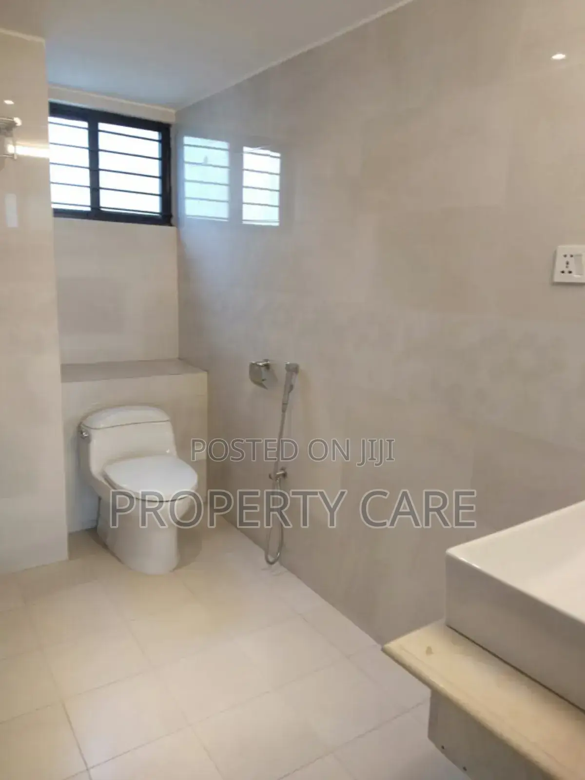 3bdrm Apartment in Dhaka, Gulshan for rent