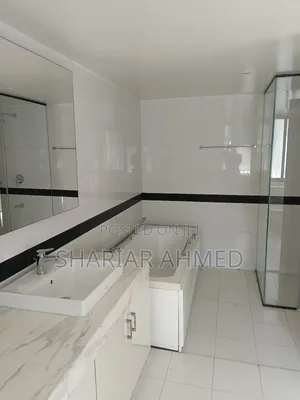 4bdrm Apartment in Dhaka, Gulshan for rent