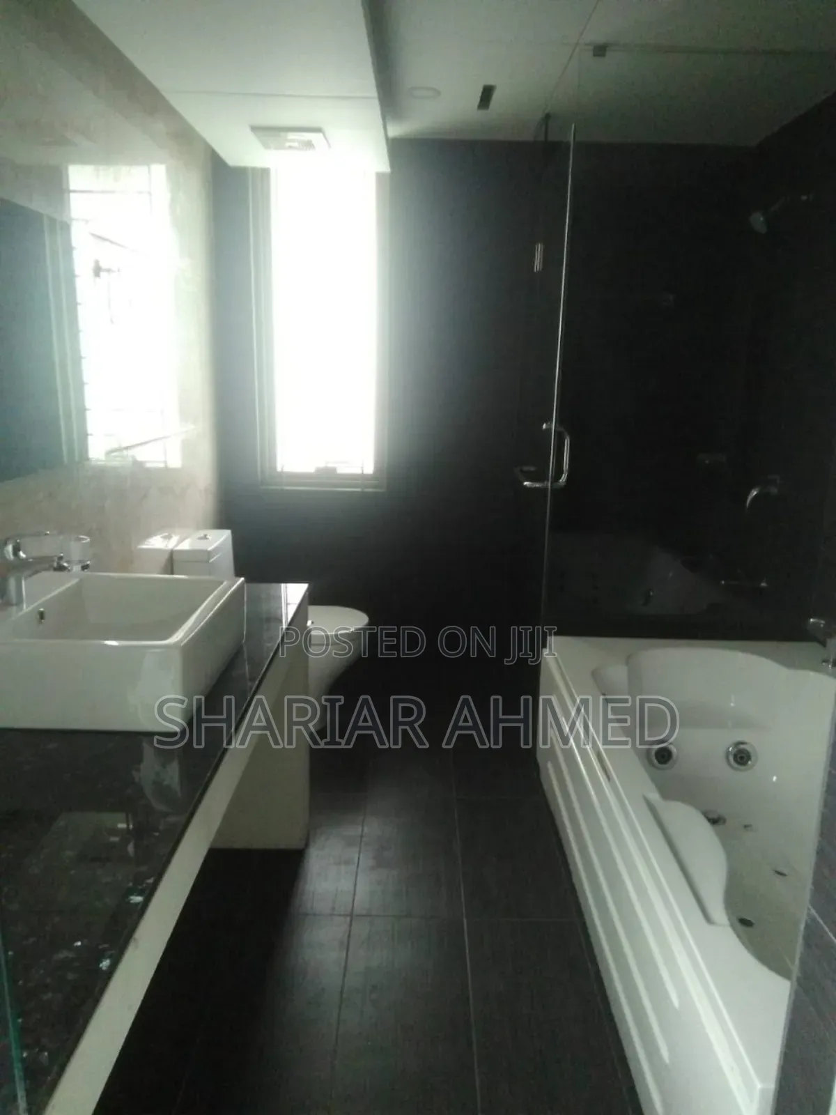 4bdrm Apartment in Dhaka, Gulshan for rent
