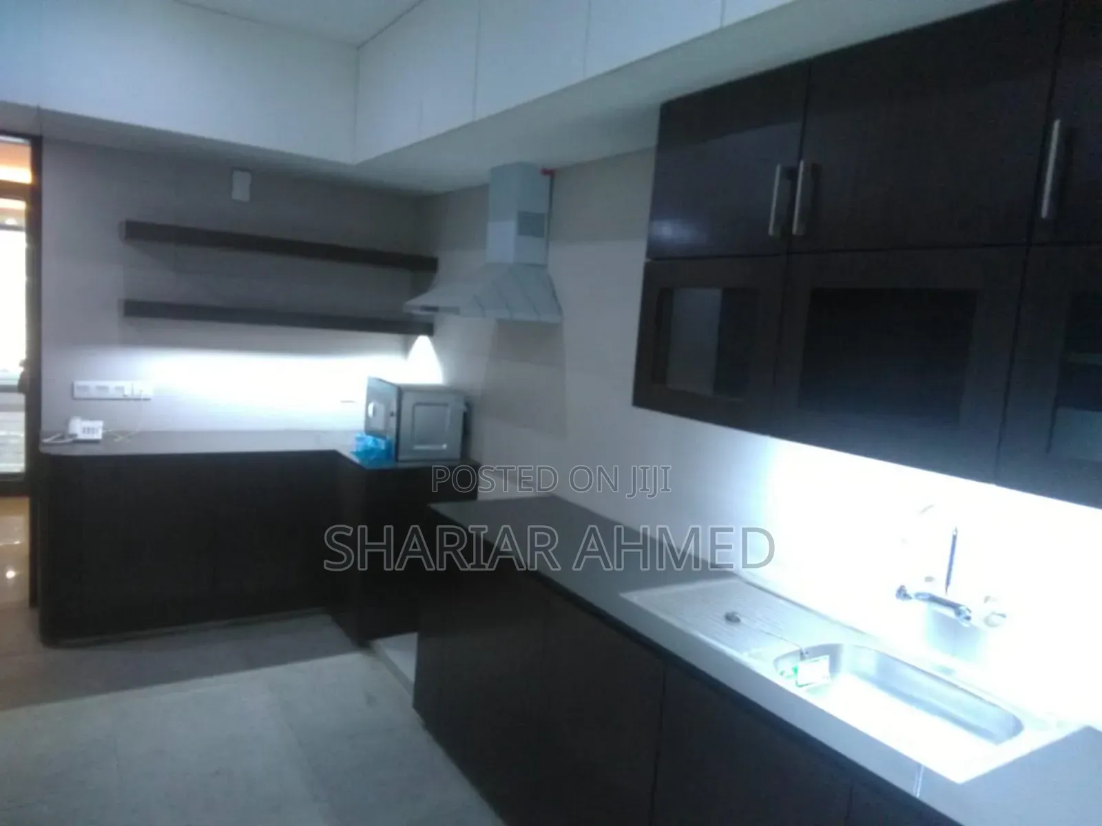 4bdrm Apartment in Dhaka, Gulshan for rent