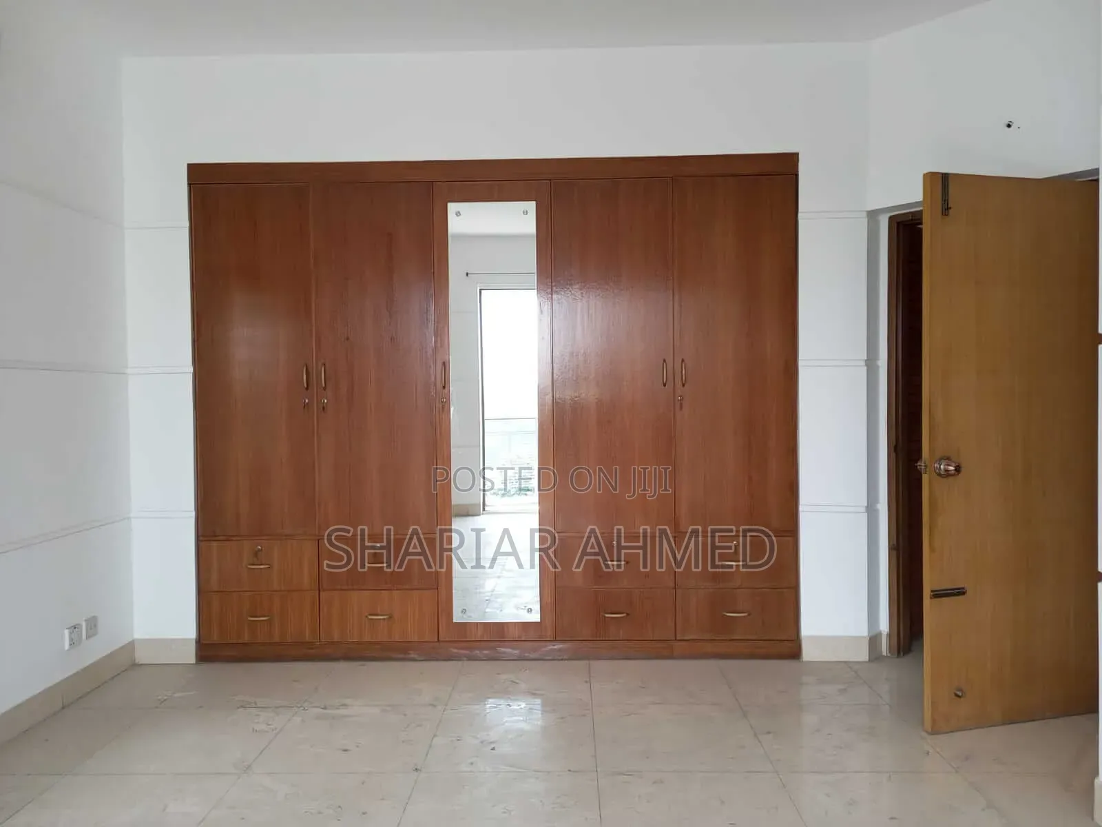 4bdrm Apartment in Dhaka, Gulshan for rent