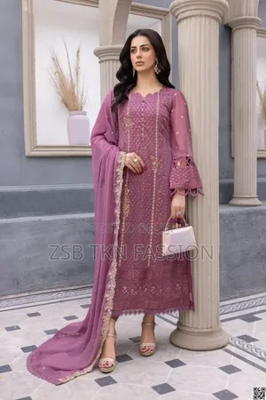 Photo - Replica Georgette Kameez Suit Indian Dresses