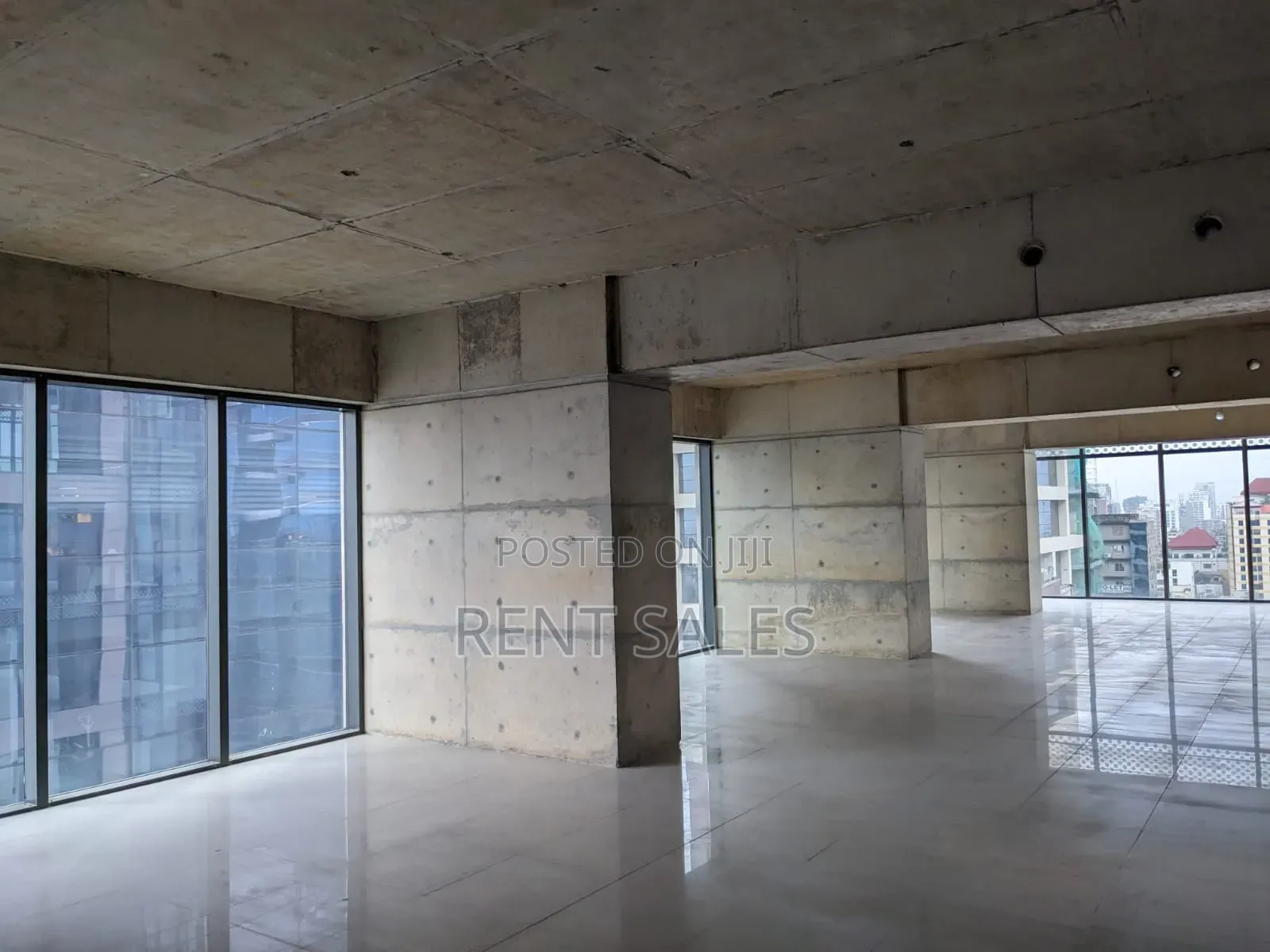 4468 SQFT New 100% Commercial Floor Sale in Gulshan Avenue