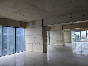 4468 SQFT New 100% Commercial Floor Sale in Gulshan Avenue