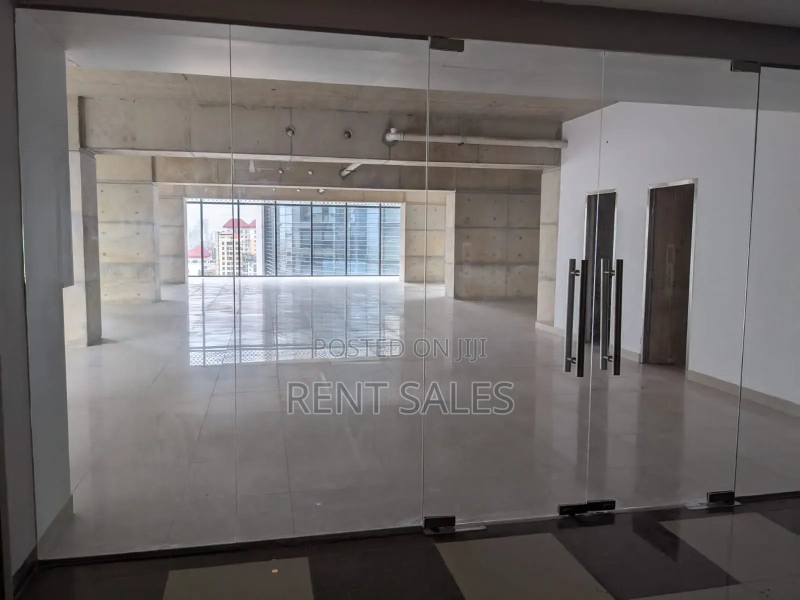 4468 SQFT New 100% Commercial Floor Sale in Gulshan Avenue