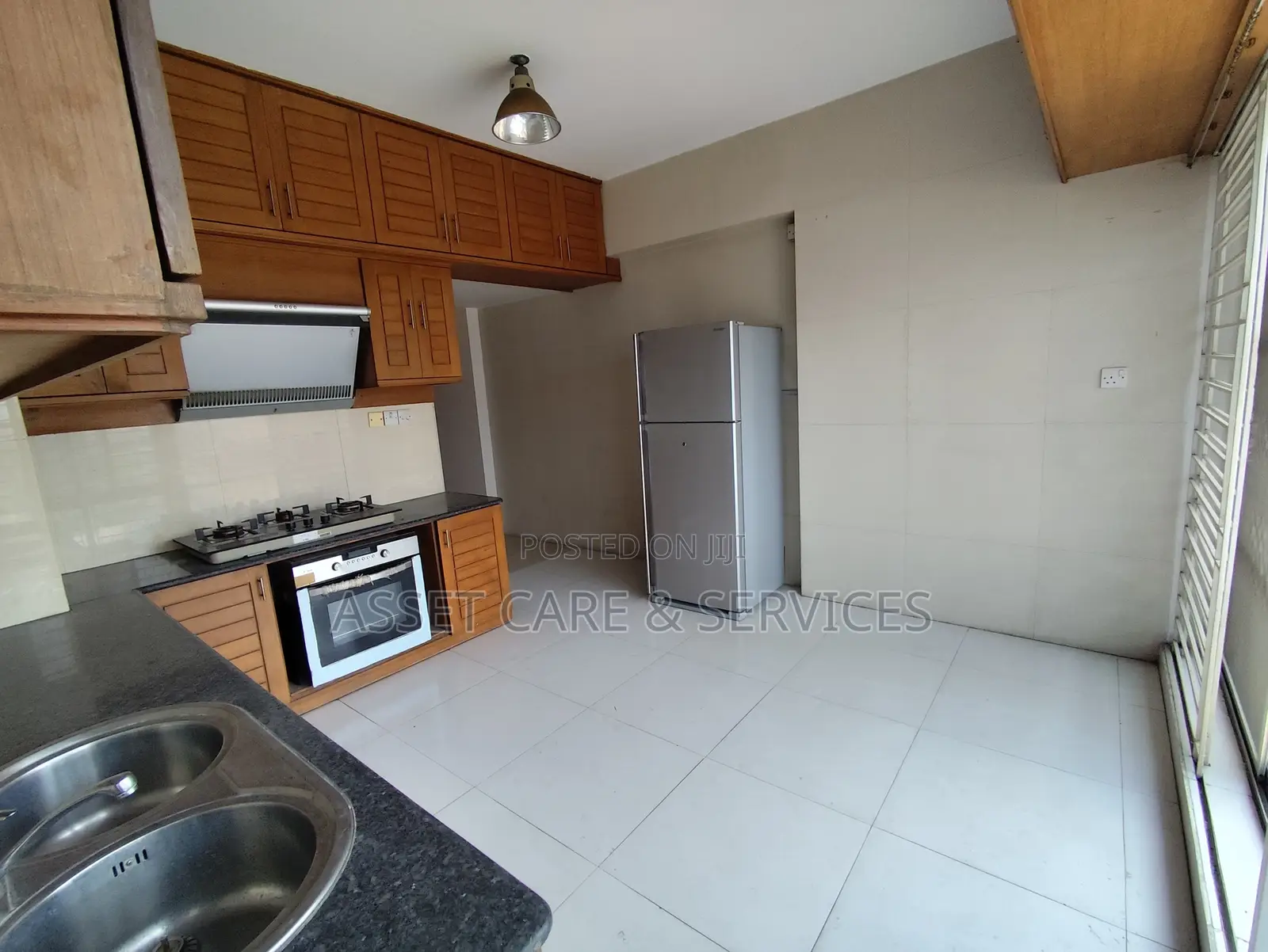 4bdrm Apartment in Gulshan for rent